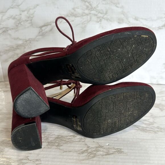 Unisa ladies burgundy ankle tie suede block heels size 8.5m - Picture 10 of 10